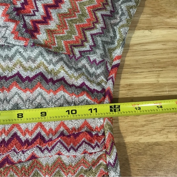 Ann Taylor Women’s XSP Sleeveless Fitted Blouse Geometric Knit Top Colorful - Picture 14 of 16